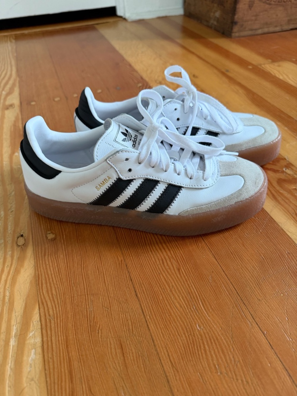 Adidas Sambae White Leather Platform Sneakers 7 - Picture 4 of 6